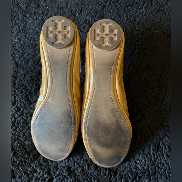 Tory Burch Yellow Leather Flats with Bow - Picture 3 of 10